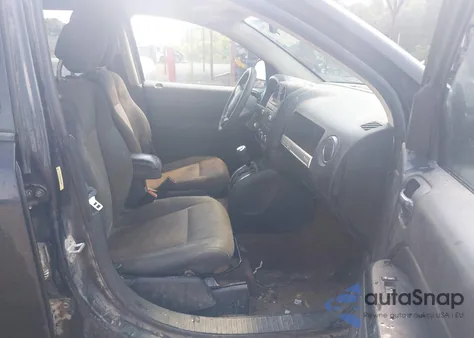 2015 Jeep Compass Sport из США, поврежденный, VIN 1C4NJCBA8FD129857